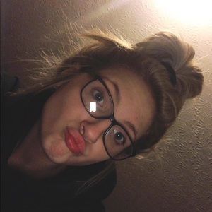 Meet your Posher, Gracee